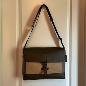 Like new Coach briefcase bag